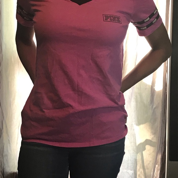 VS Pink shirt - Picture 2 of 2